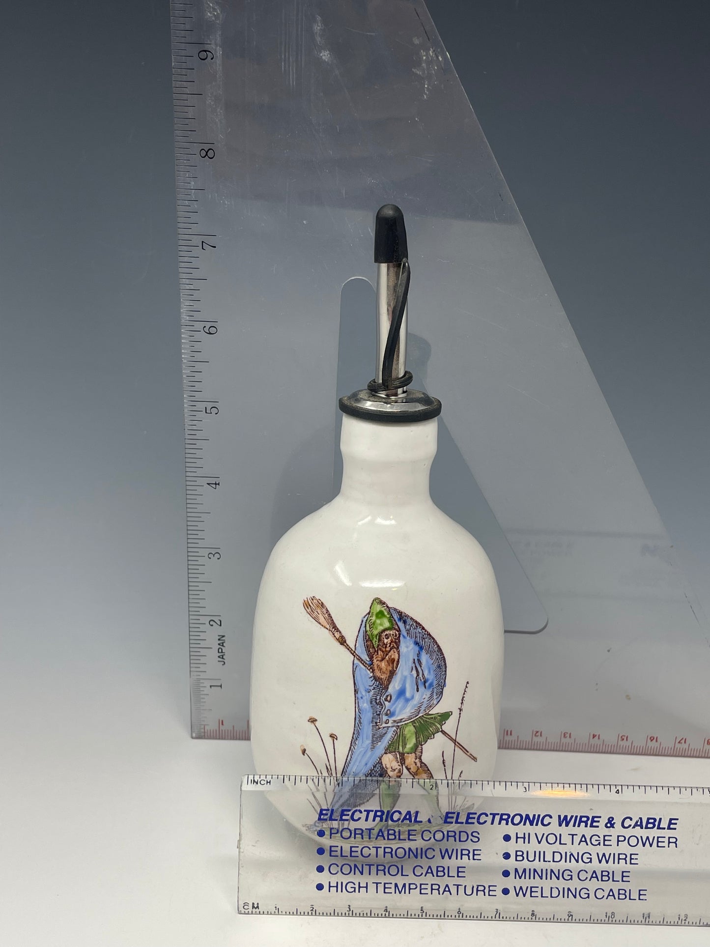 Blue Skin Wrap oil bottle