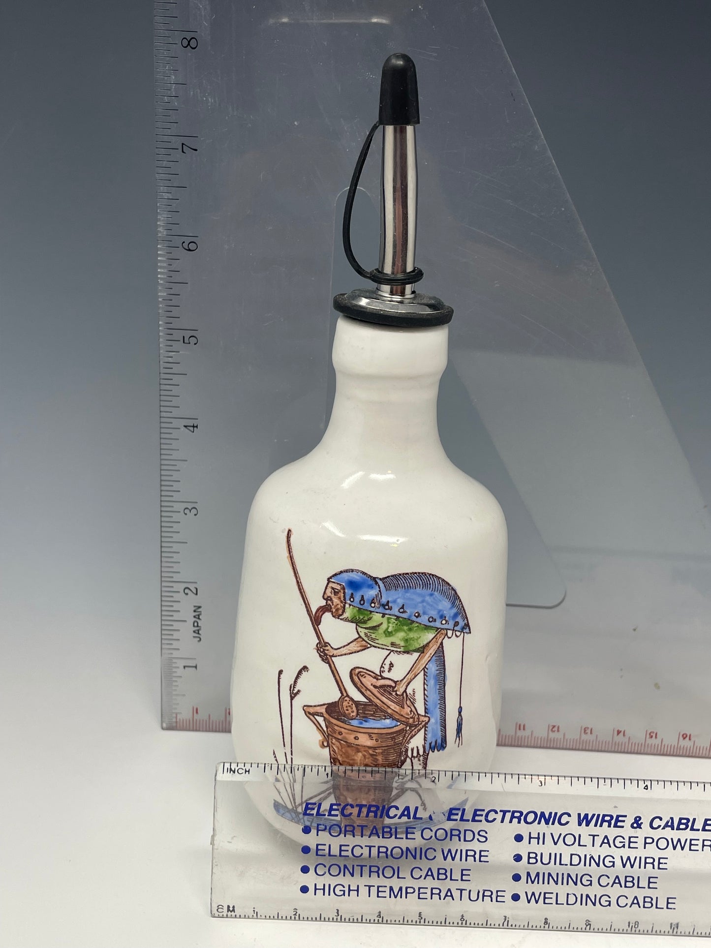 Green & Blue Tongue Cook Oil Bottle